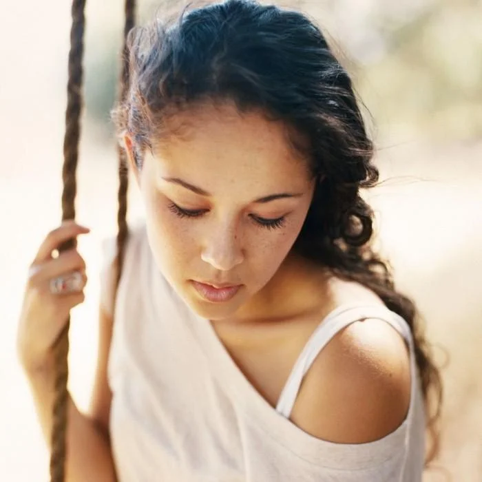 KINA GRANNIS : LA VOIX DOUCE DE L'INDIE FOLK AMÉRICAINE