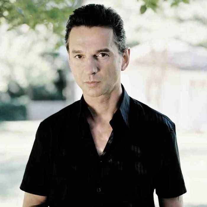 DAVE GAHAN : LA VOIX DE DEPECHE MODE EN SOLO