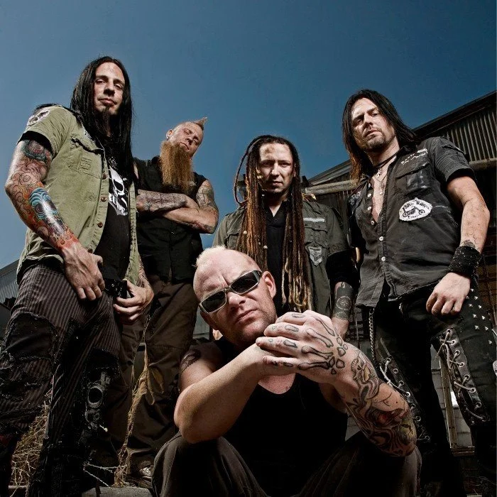 FIVE FINGER DEATH PUNCH : BIOGRAPHIE DU GROUPE DE METAL AMÉRICAIN