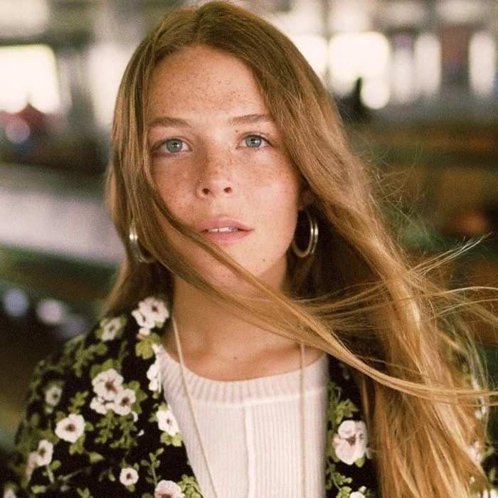 MAGGIE ROGERS : LA RÉVÉLATION INDIE POP QUI A ÉMU LE MONDE