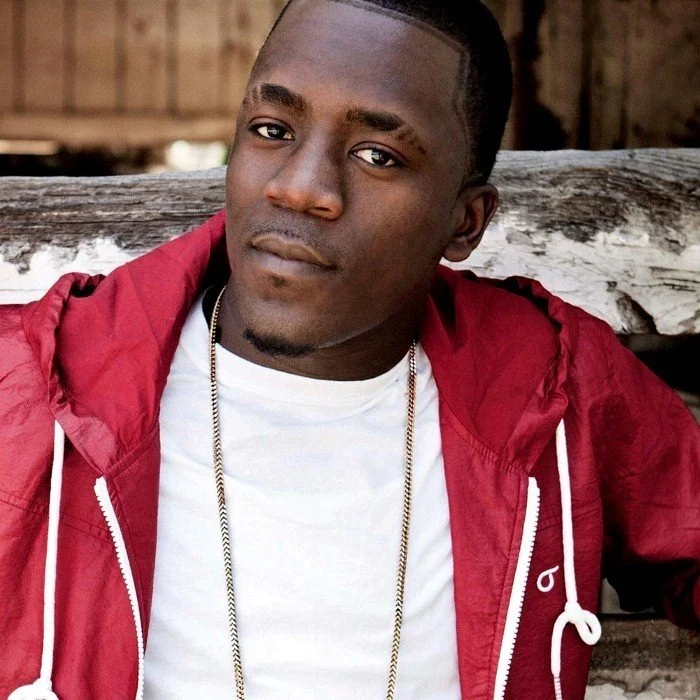 IYAZ : LA VOIX DU REGGAE-POP QUI A CONQUIS LE MONDE