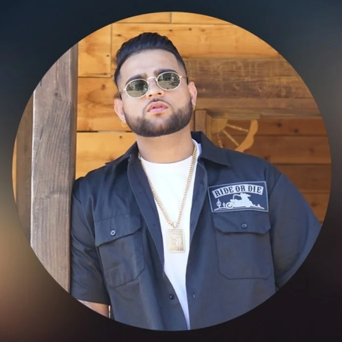 KARAN AUJLA : LE PHÉNOMÈNE DU PUNJABI POP