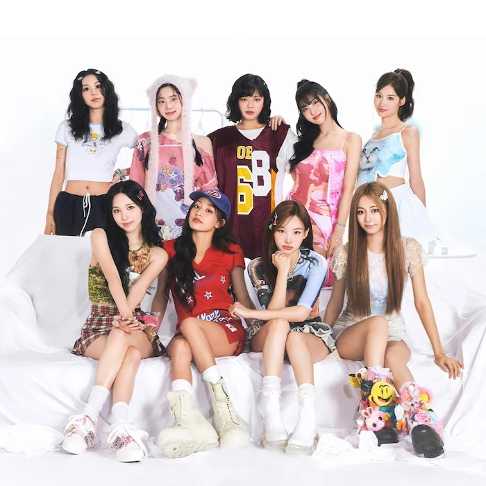 TWICE : LE GROUPE FÉMININ QUI A CONQUIS LE MONDE AVEC LA K-POP