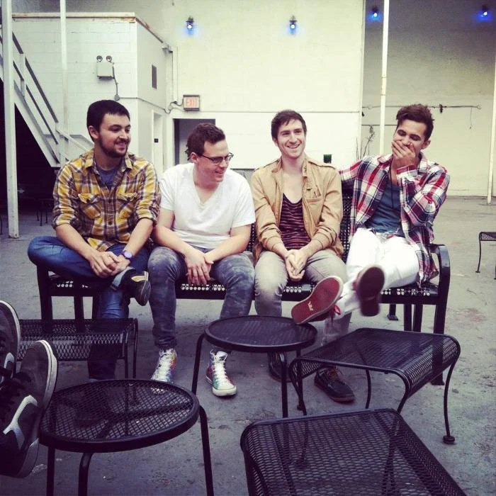 WALK THE MOON : BIOGRAPHIE DU GROUPE AMÉRICAIN DE POP ROCK