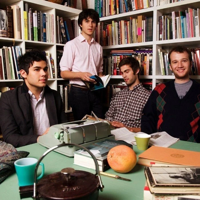 VAMPIRE WEEKEND : LE GROUPE INDIÉ QUI A RÉINVENTÉ LA POP