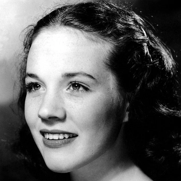 JULIE ANDREWS : LA VOIX D'OR DE HOLLYWOOD