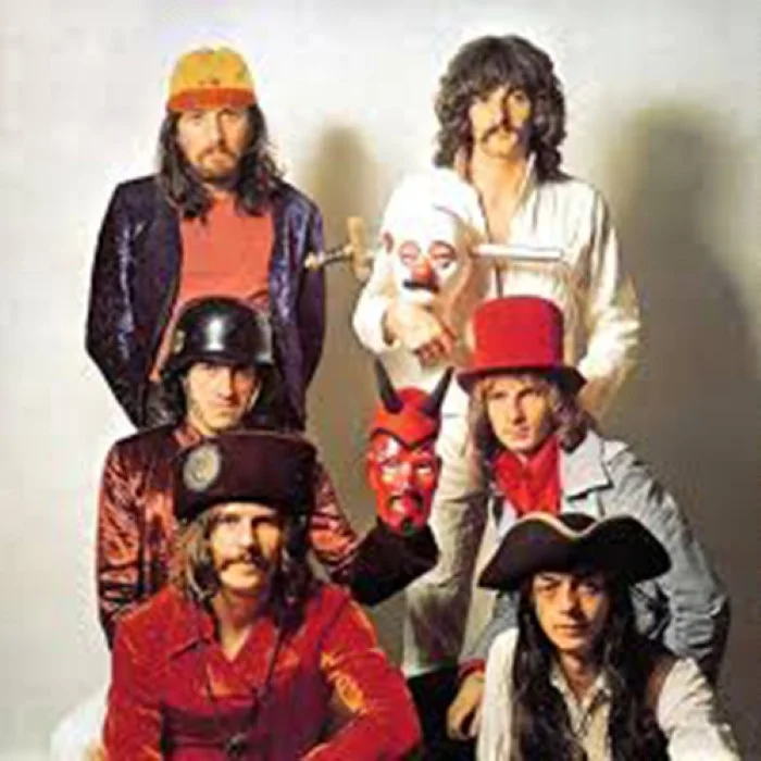 MARTIN CIRCUS : L'ÉPOPÉE DU ROCK PROGRESSIF FRANÇAIS