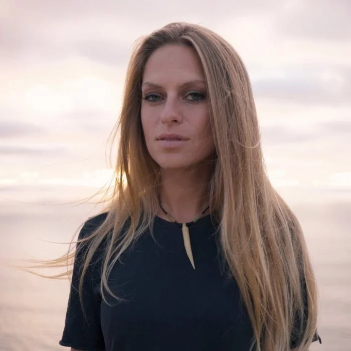 NORA EN PURE : LA REINE DE LA DEEP HOUSE