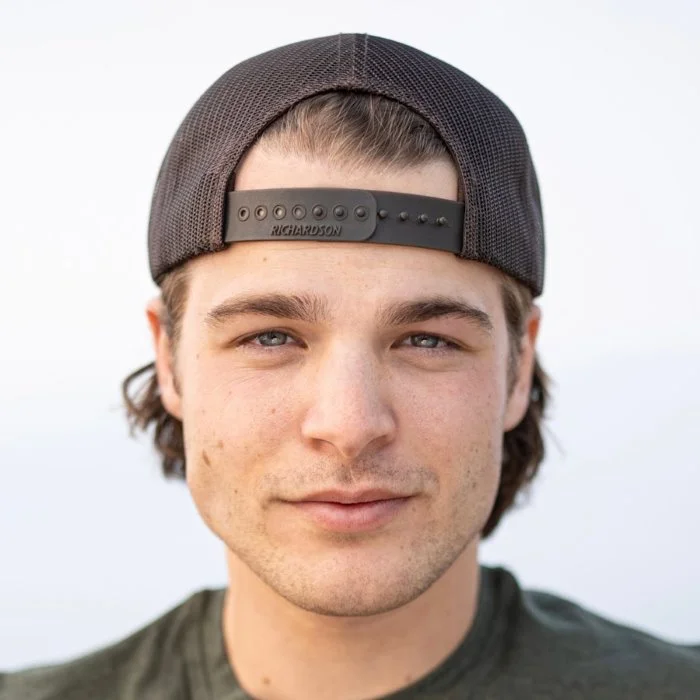 MAX MC NOWN : PORTRAIT DU JEUNE TALENT DE LA COUNTRY