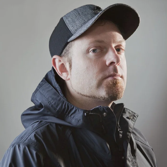 DJ SHADOW : PIONNIER DU HIP-HOP INSTRUMENTAL ET DU TURNTABLISM