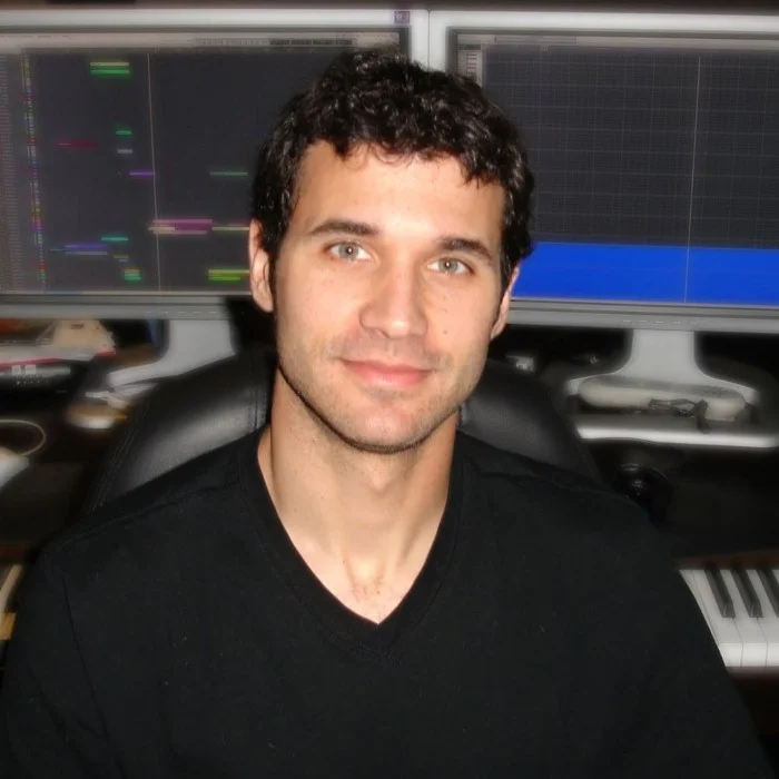 RAMIN DJAWADI : LE MAÎTRE DES BANDES ORIGINALES CINÉMATOGRAPHIQUES
