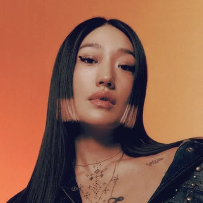 PEGGY GOU : LA REINE DE LA TECHNO QUI A CONQUIS LE MONDE