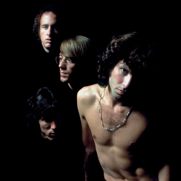 THE DOORS : LÉGENDES DU ROCK PSYCHÉDÉLIQUE AMÉRICAIN