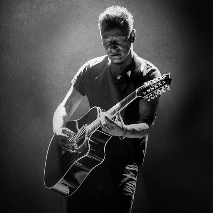 BIOGRAPHIE DE BRUCE SPRINGSTEEN : LE BOSS DU ROCK AMÉRICAIN