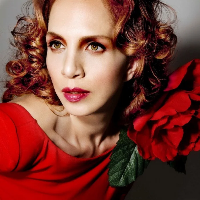 SERTAB ERENER : LA DIVA TURQUE QUI A CONQUIS L'EUROVISION