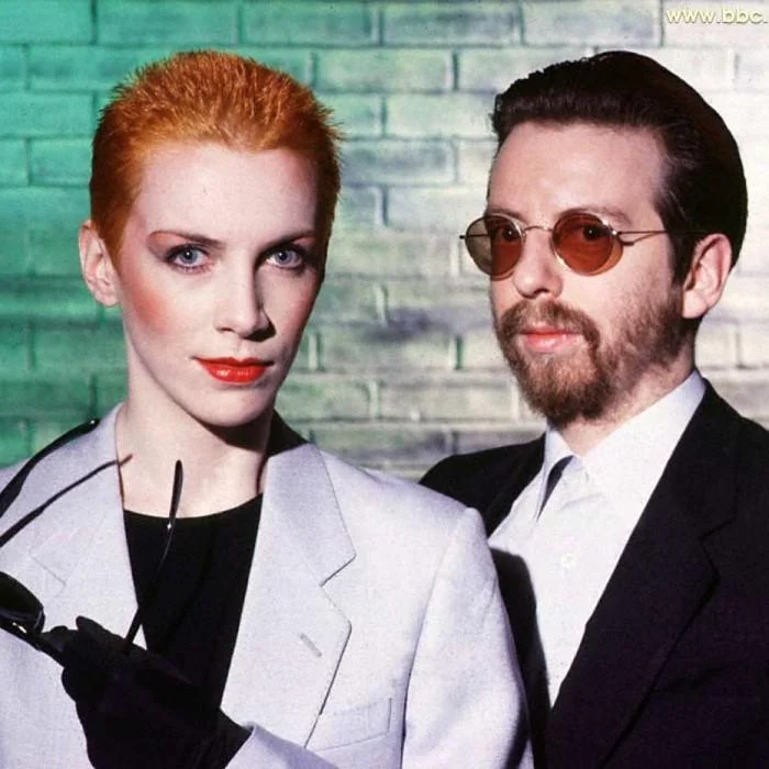 EURYTHMICS : BIOGRAPHIE DU DUO SYNTH-POP BRITANNIQUE