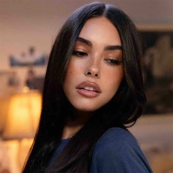 MADISON BEER : BIOGRAPHIE DE LA STAR AMÉRICAINE DE LA POP