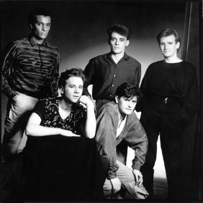 SIMPLE MINDS : L'ÉPOPÉE NEW WAVE GLASWEGIENNE