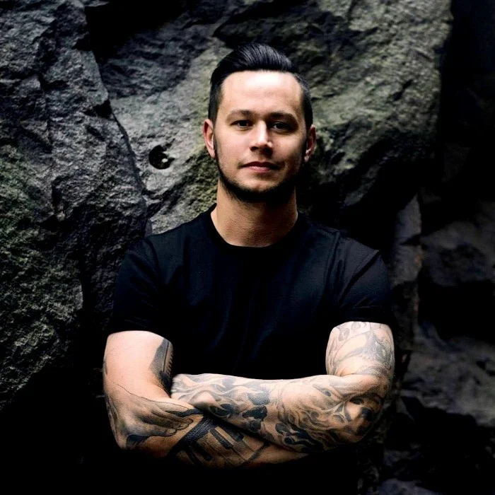 MIKE PERRY : LE DJ SUÉDOIS QUI A ENVOÛTÉ LA PLANÈTE