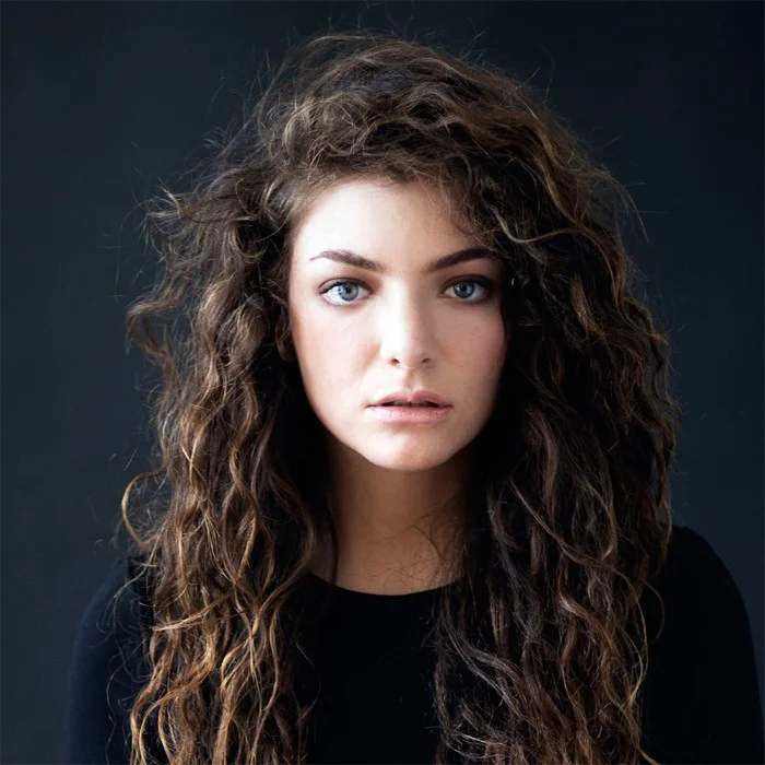 LORDE : LA REINE DE L'ART POP NÉO-ZÉLANDAISE