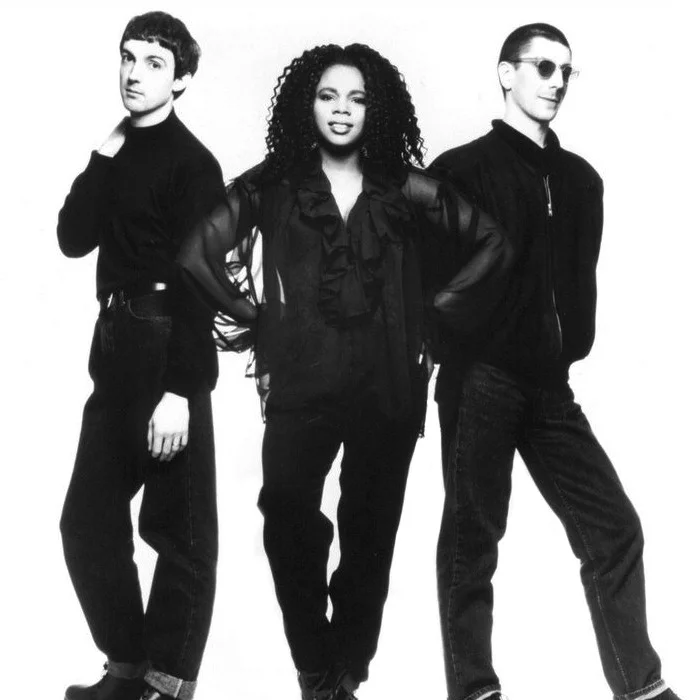 THE CHIMES : LE TRIO POP ÉCOSSAIS QUI A MARQUÉ LES ANNÉES 90