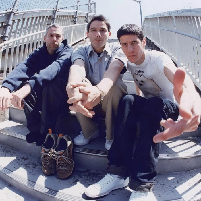 BEASTIE BOYS : LE TRIO QUI A RÉVOLUTIONNÉ LE HIP-HOP