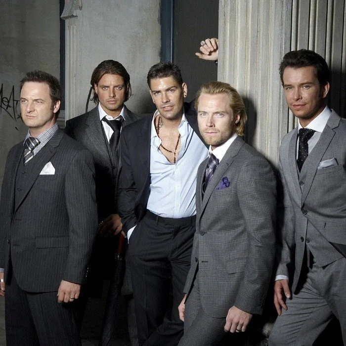 BOYZONE : L'HÉRITAGE DU BOY BAND IRLANDAIS QUI A CONQUIS LE MONDE