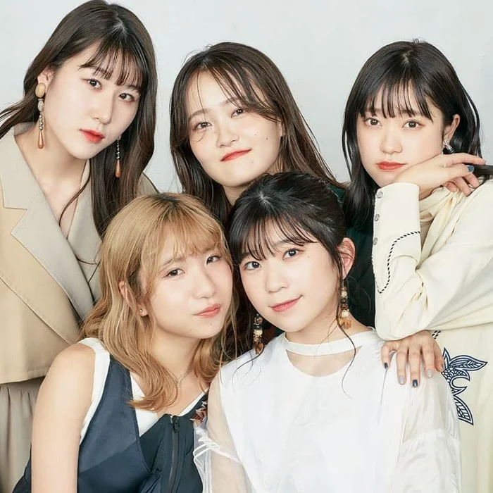 LITTLE GLEE MONSTER : LA PUISSANCE VOCALE DU J-POP