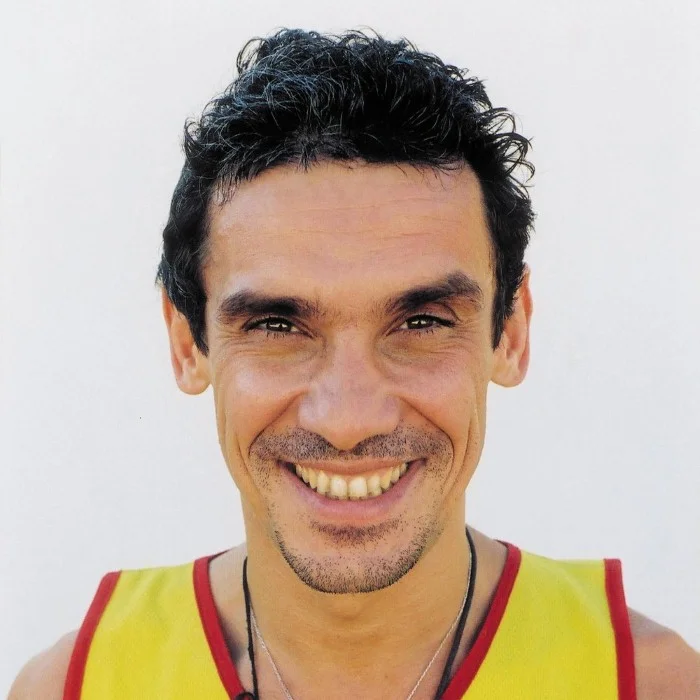 MANU CHAO : L'ARTISTE MONDIAL QUI A FAIT VIBRER LA PLANÈTE