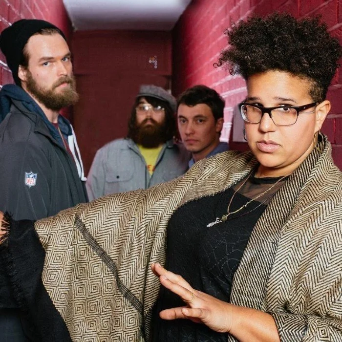 ALABAMA SHAKES : LA FUSION ENVOÛTANTE DU BLUES ROCK ET DE LA SOUL