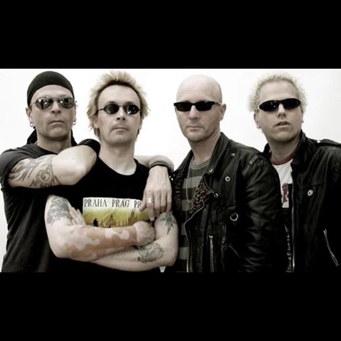 TROUBLEMAKERS : LE PUNK ROCK SUÉDOIS QUI A MARQUÉ SON ÉPOQUE