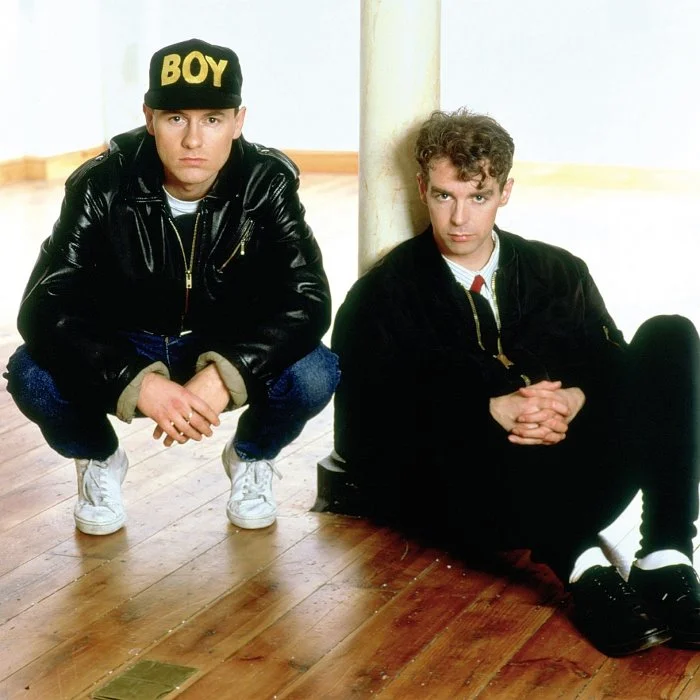 PET SHOP BOYS : DUO ICONIQUE DE LA SYNTH-POP BRITANNIQUE