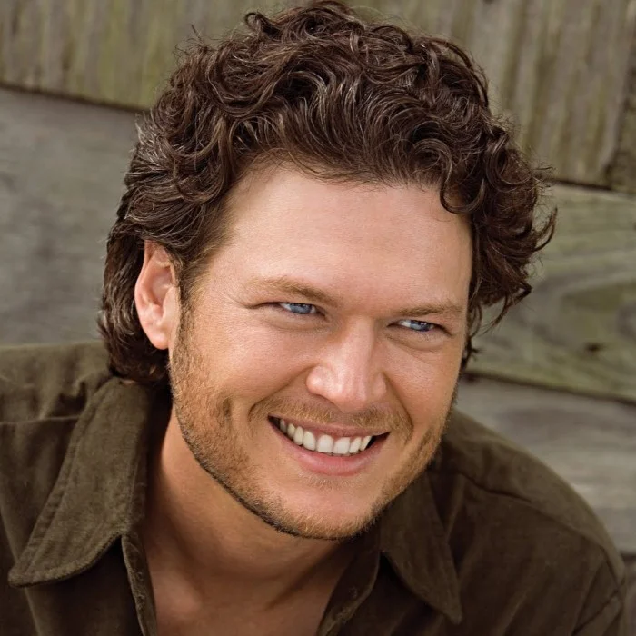BLAKE SHELTON : LA VOIX DE LA COUNTRY MODERNE
