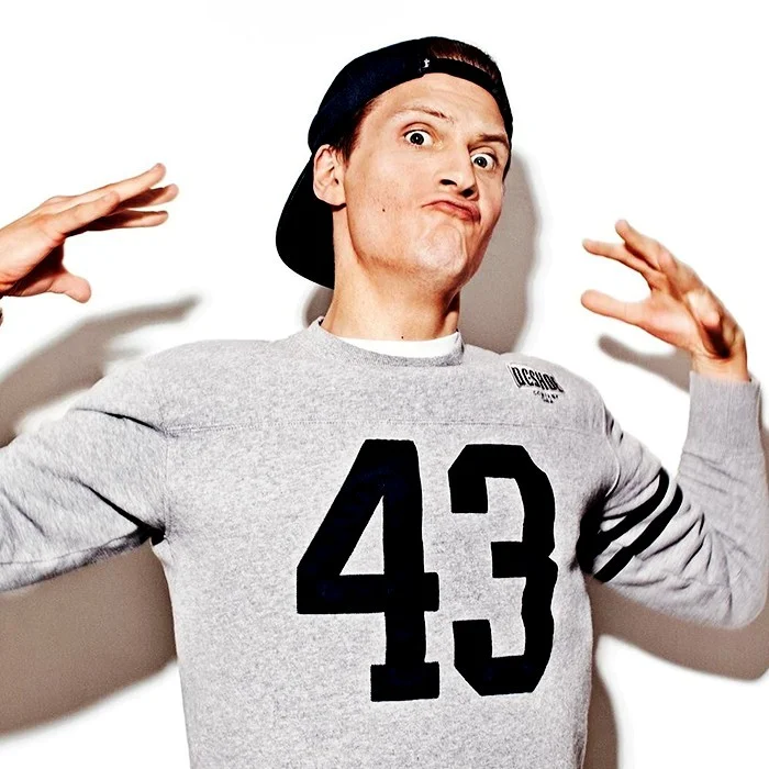 MATOMA : LE DJ NORVÉGIEN QUI A INVENTÉ LA TROPICAL HOUSE