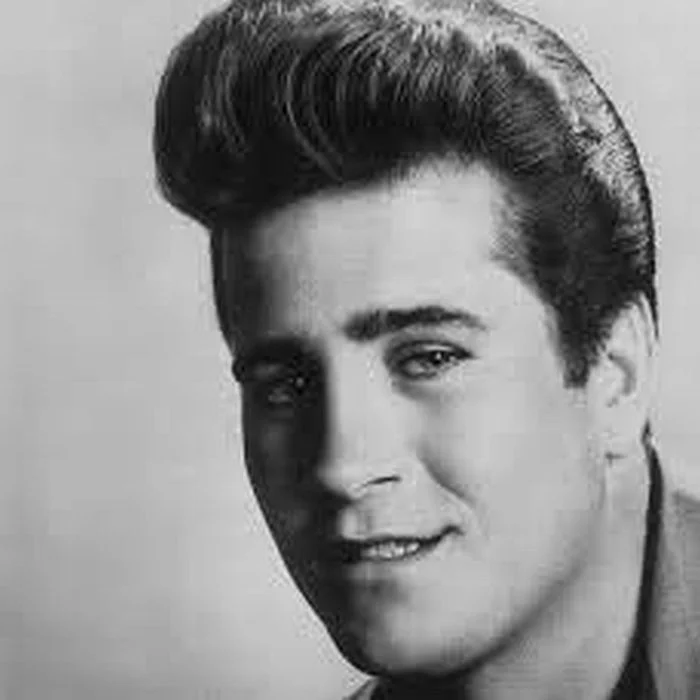 JOHNNY BURNETTE : LA LÉGENDE ROCKABILLY DE MEMPHIS