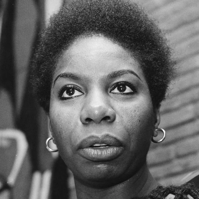 NINA SIMONE : LA VOIX ENGAGÉE DU JAZZ
