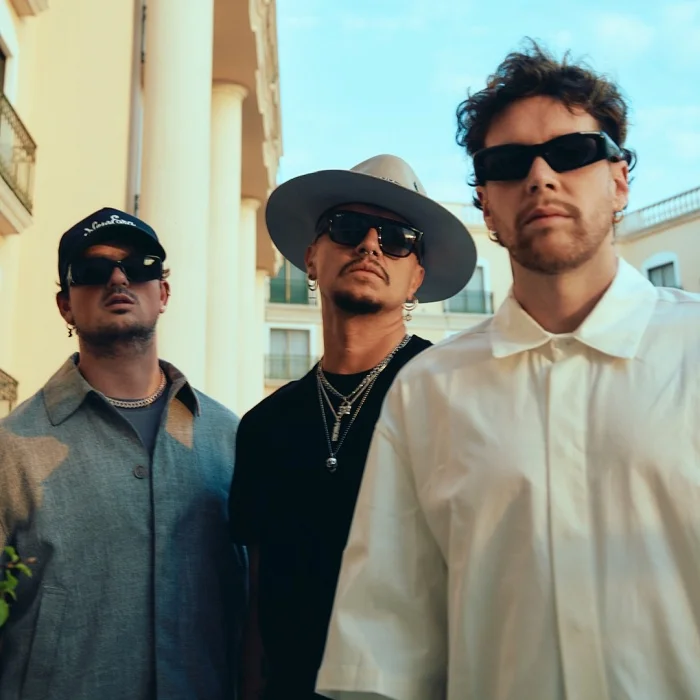 PISO 21 : LE GROUPE COLOMBIEN QUI A RÉINVENTÉ LE REGGAETON