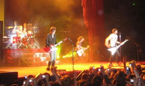 THE ALL-AMERICAN REJECTS : BIOGRAPHIE DU GROUPE POP PUNK