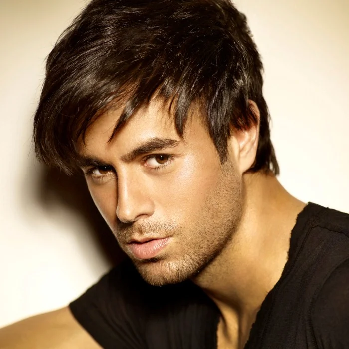 ENRIQUE IGLESIAS : LA LÉGENDE DE LA POP LATINE