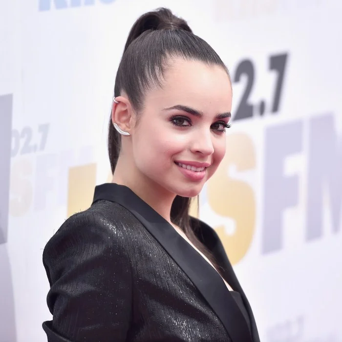 SOFIA CARSON : BIOGRAPHIE DE LA STAR DE LA POP AMÉRICAINE