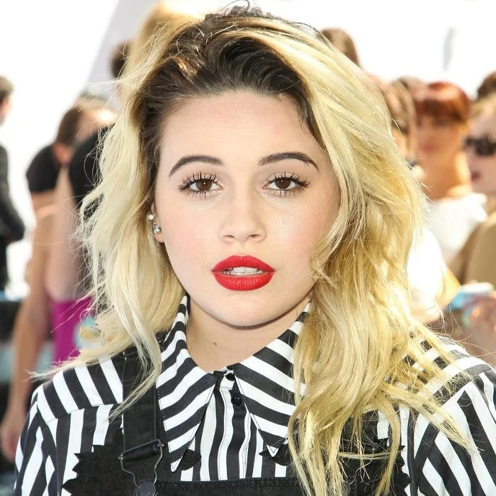 BEA MILLER : LA POP ÉLECTRIQUE QUI A MARQUÉ SA GÉNÉRATION