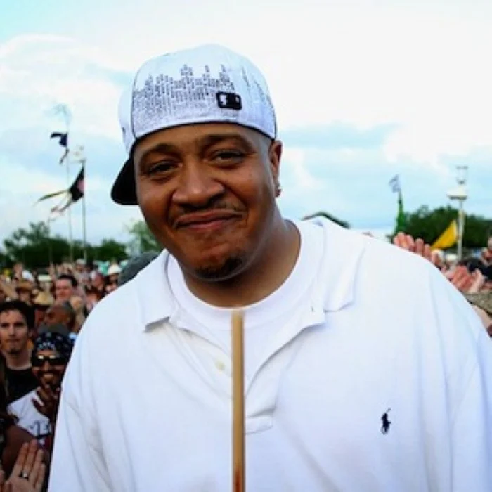 CHALI 2NA : LA VOIX EMBLEMATIQUE DU HIP HOP CONSCIENT