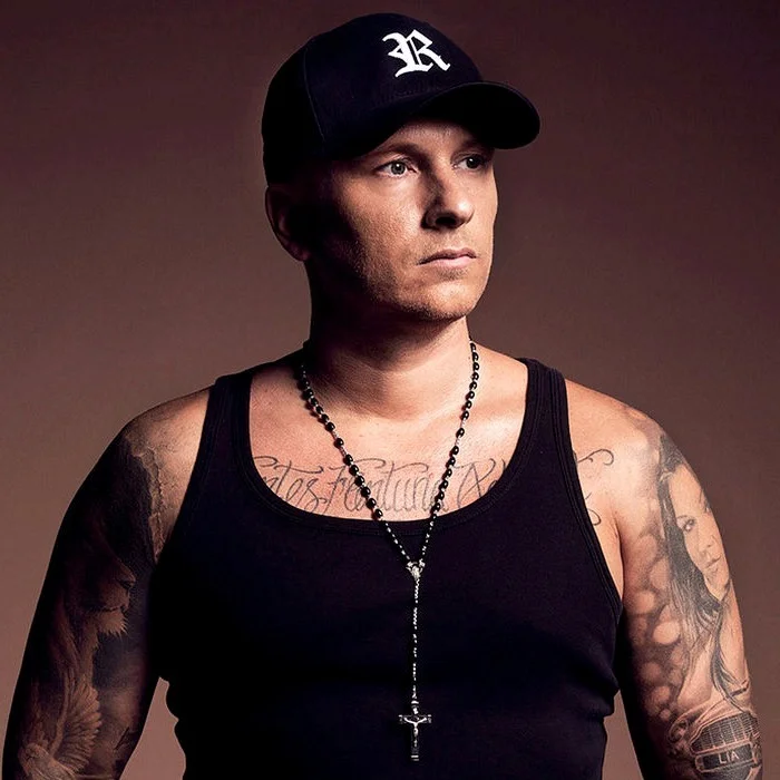 REMADY : LE DJ SUISSE