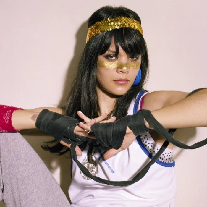 BAT FOR LASHES : LA FÉE MODERNE DE L'ART POP BRITANNIQUE