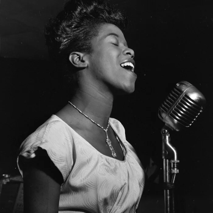 SARAH VAUGHAN : LA DIVINE VOIX DU JAZZ