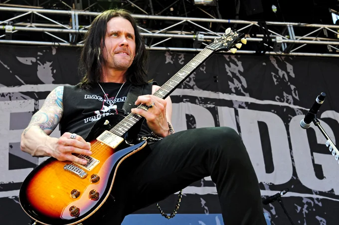 SLASH FEATURING MYLES KENNEDY AND THE CONSPIRATORS : BIOGRAPHIE DU GROUPE DE HARD ROCK