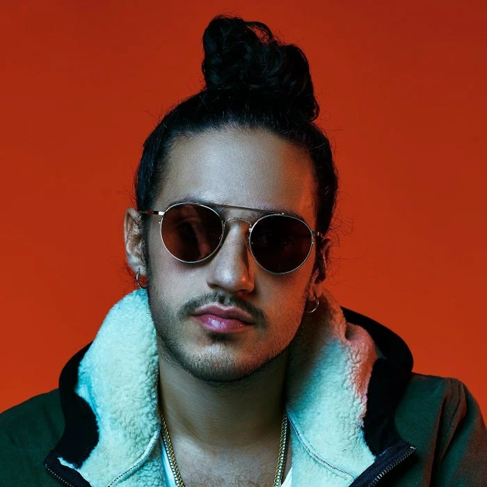 RUSS : BIOGRAPHIE, CARRIÈRE ET SUCCÈS DU RAPPEUR US