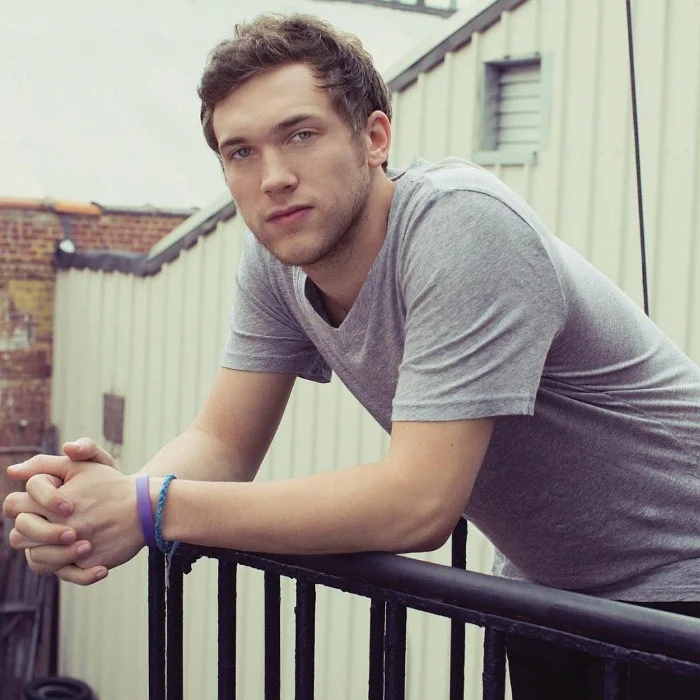 PHILLIP PHILLIPS : LE GAGNANT D'AMERICAN IDOL QUI A CONQUIS LE MONDE