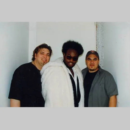 BLACK LEGEND : LE DUO ITALIEN QUI A ENFLAMMÉ LES DANCEFLOORS
