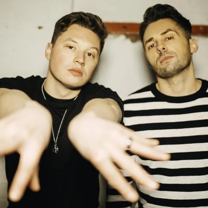 SAINT PHNX : BIOGRAPHIE DU GROUPE BRITANNIQUE